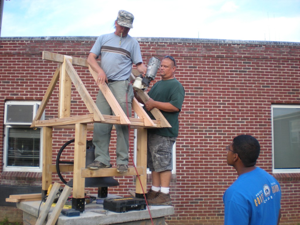 The 'afterproject' - completing the roof. Day 6